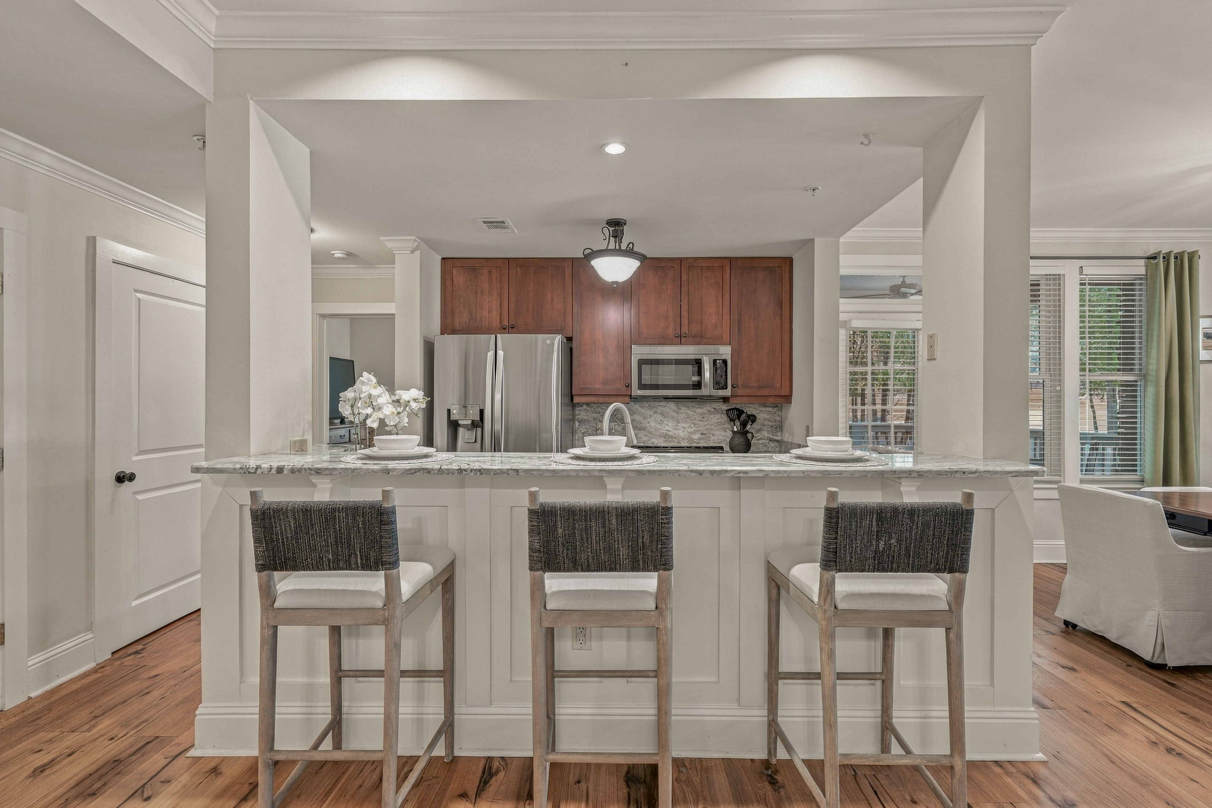 1040A Tailwater image 10